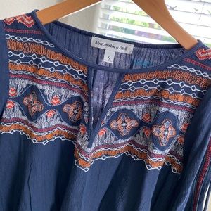 Abercrombie & Fitch Geo Embroidered Navy Blue Long Open Sleeves Boho Top S